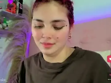 Chaturbate Live Sex Cam of kylie_hottt_