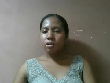 Chaturbate Free Porn Cam of tharcialy