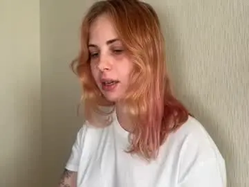 Chaturbate Adult Video Chat of alismoona