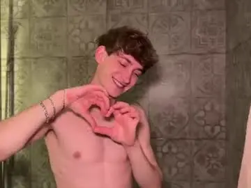 Chaturbate Live Sex of aronyou_win