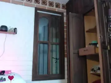 Chaturbate Live Sex Cam of gaia_333