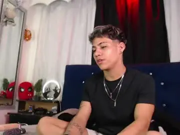 Chaturbate Sex Chat of milan_anxel