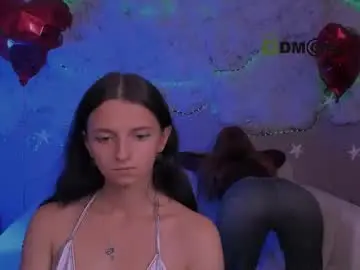 Chaturbate Live Sex Cam of naomi_pratt