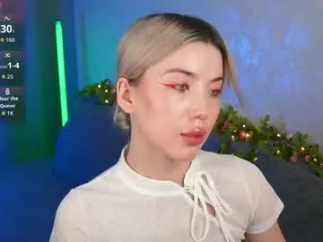 Chaturbate Watch Live Sex Cams of lindathackerr
