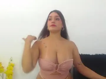 Chaturbate Best live sex cam show of renatabrownn28