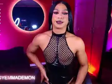 Chaturbate Live Porn of emma_demonn