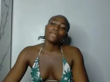 Chaturbate Live Sex Cam of cherrywetpussy