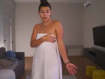 Chaturbate Free Live Porn of lynn_jackson