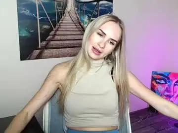 Chaturbate Best live sex cam show of erikagavin