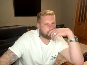 Chaturbate Best live sex cam show of _badboyvibes_
