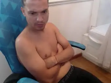 Chaturbate Watch Live Sex Cams of brian_waller