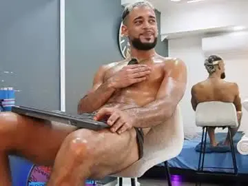 Chaturbate Free Porn Cam of emilio_brandon