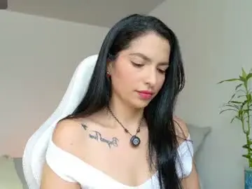Chaturbate Best live sex cam show of almatease