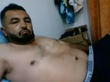 Chaturbate Free Live Porn of oscarjhe3512
