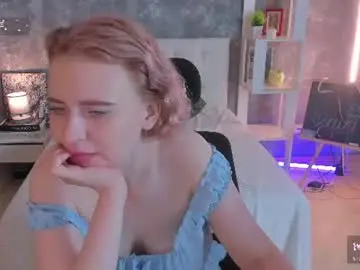 Chaturbate Live Sex Cam of shiny_lisss