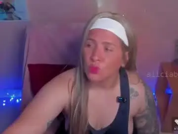 Chaturbate Live Sex Cam of aliciaballard