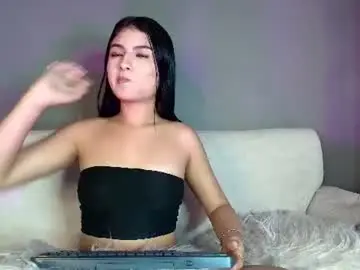 Chaturbate Live Sex of zoee_8