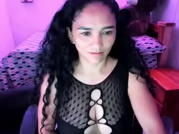 Chaturbate Adult Webcam of rayza_mature_