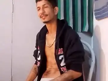 Chaturbate Best Webcam of theyllorwillians