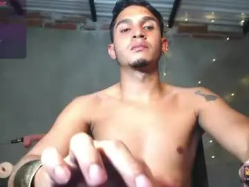 Chaturbate Adult Webcam of angel_latinboy