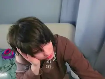 Chaturbate Live Sex Cam of leonkissboy