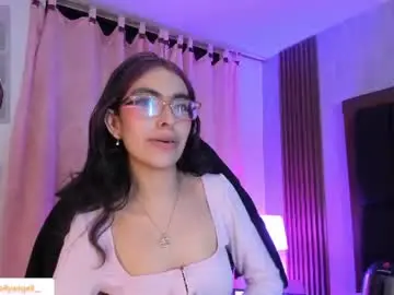 Chaturbate Free Live Porn of molly__a