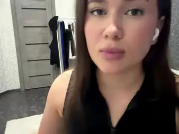 Chaturbate Sex Cam of peaachyvibe