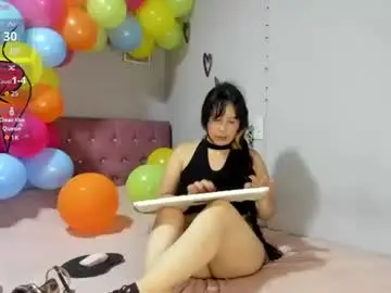 Chaturbate Adult Video Chat of konie_brn21