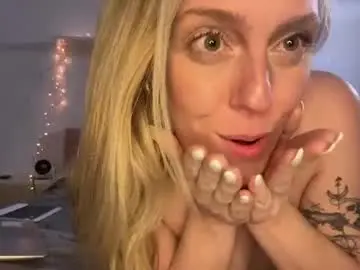 Chaturbate Watch Live Sex Cams of emmaonlyx1
