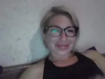 Chaturbate Free Live Porn of fox_red_lady7