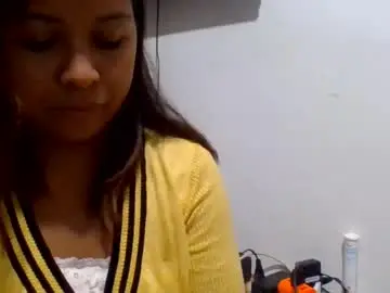 Chaturbate Free Porn Cam of karmellah