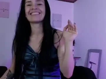 Chaturbate Watch Live Sex Cams of cristal_hilton_10