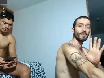 Chaturbate Live Porn of alejandro_bigcock