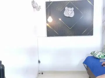 Chaturbate Private Sex Chat of goldendesirex_
