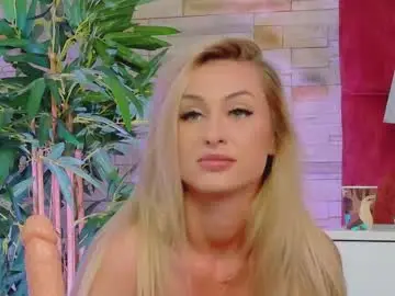 Chaturbate Best Webcam of helenceccile