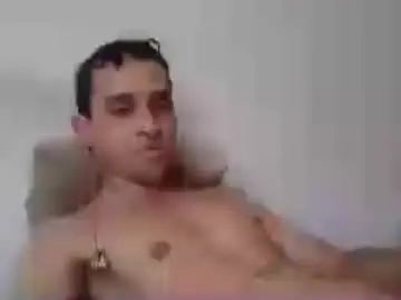 Chaturbate Free Porn Cam of jovenvergonguapo09