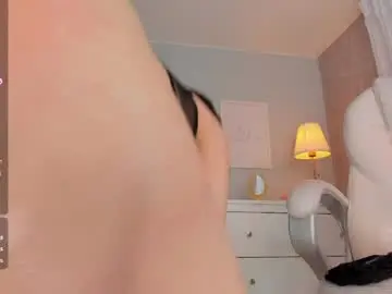 Chaturbate Private Sex Chat of ami_sweet_18