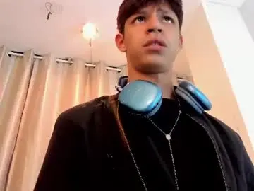 Chaturbate Free Live Porn of ethan_qop
