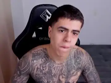 Chaturbate Sex Chat of mathew_wolf4