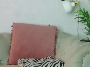 Chaturbate Best live sex cam show of katalinalee_