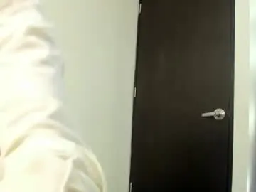 Chaturbate Nude Webcam of lexi_vixen