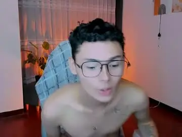 Chaturbate Free Live Porn of milan_2007
