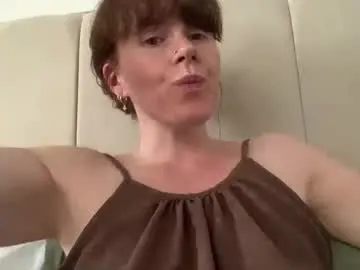 Chaturbate Sex Cam of red_head_rosie_69