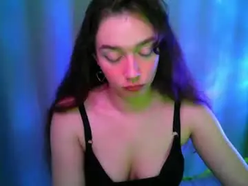 Chaturbate Live Sex Cam of effie_balconii