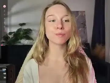 Chaturbate Live Sex Cam of sinner_eve