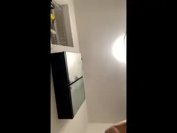 Chaturbate Live Sex Cam of andy_gibson1