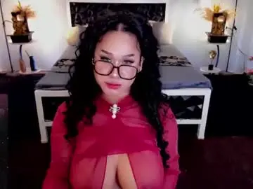 Chaturbate Best live sex cam show of majesty_chesca