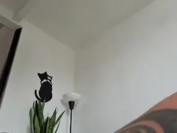 Chaturbate Watch Live Sex Cams of arteemiis