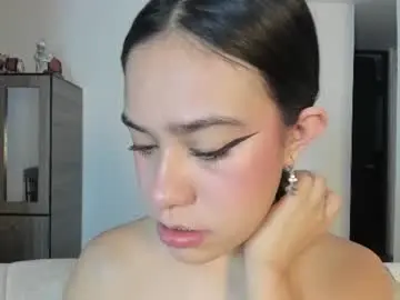 Chaturbate Live Sex Cam of cassie_jones1