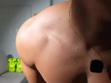 Chaturbate Free Porn Cam of horny_nick18